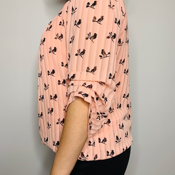 Sara Michelle Blouse in Blush - New with Tag - Size Small - Picture 5 of 9